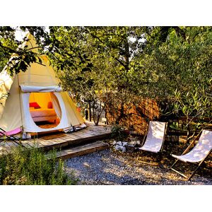 SBX 2 jours insolites en tipi avec accès illimité au spa privatif en Ardèche - Publicité SBX 2 jours insolites en tipi avec accès illimité au spa privatif en Ardèche - Publicité