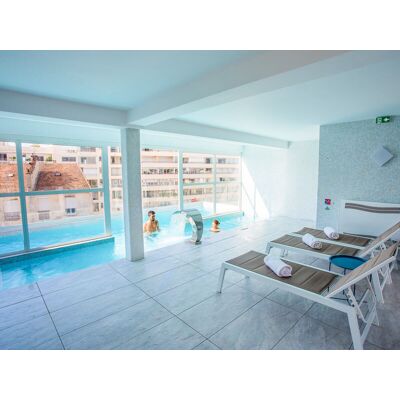 SBX Escapade de 3 jours avec spa à Cannes pour 2 personnes - Publicité SBX Escapade de 3 jours avec spa à Cannes pour 2 personnes - Publicité