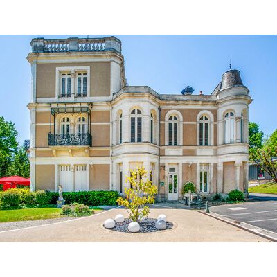 SBX Séjour de rêve dans un château près de Poitiers - Publicité SBX Séjour de rêve dans un château près de Poitiers - Publicité