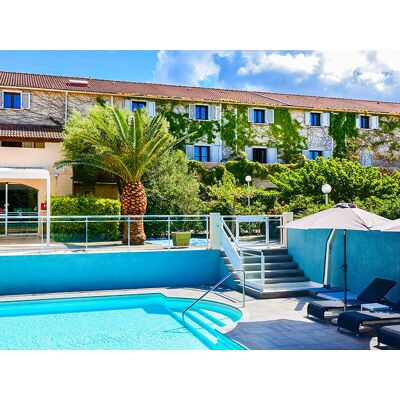 SBX Escale en Corse: 3 jours en hôtel 4* avec champagne - Publicité SBX Escale en Corse: 3 jours en hôtel 4* avec champagne - Publicité