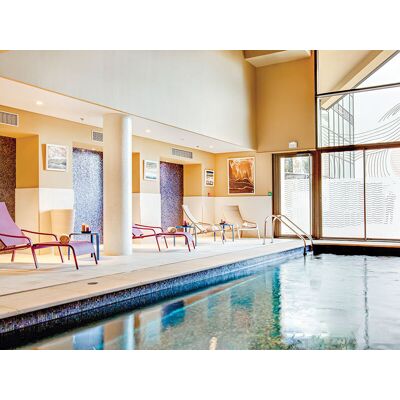SBX Séjour en hôtel 5* à Aix-en-Provence avec soin et libre accès à l'espace bien-être - Publicité SBX Séjour en hôtel 5* à Aix-en-Provence avec soin et libre accès à l'espace bien-être - Publicité