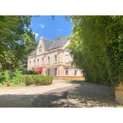 SBX 3 jours en famille dans un manoir 4* sur les rives de la Dordogne - Publicité SBX 3 jours en famille dans un manoir 4* sur les rives de la Dordogne - Publicité