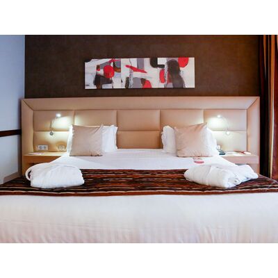 SBX Echappée romantique: 2 jours en hôtel 4* avec dîner et vin à quelques pas du Vieux-Lille - Publicité SBX Echappée romantique: 2 jours en hôtel 4* avec dîner et vin à quelques pas du Vieux-Lille - Publicité
