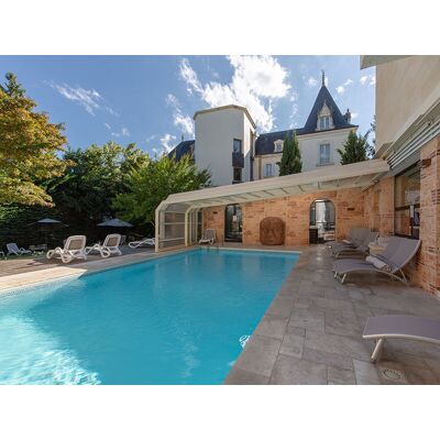 SBX 3 jours avec accès à l'espace bien-être et demi-bouteille de champagne en hôtel 4* à Sarlat - Publicité SBX 3 jours avec accès à l'espace bien-être et demi-bouteille de champagne en hôtel 4* à Sarlat - Publicité