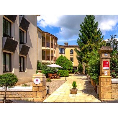 SBX 2 jours relaxants avec accès illimité au spa dans un hôtel 4* - Publicité SBX 2 jours relaxants avec accès illimité au spa dans un hôtel 4* - Publicité