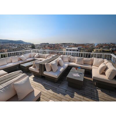 SBX 2 jours en hôtel 4* à Nice avec accès à l'espace détente - Publicité SBX 2 jours en hôtel 4* à Nice avec accès à l'espace détente - Publicité