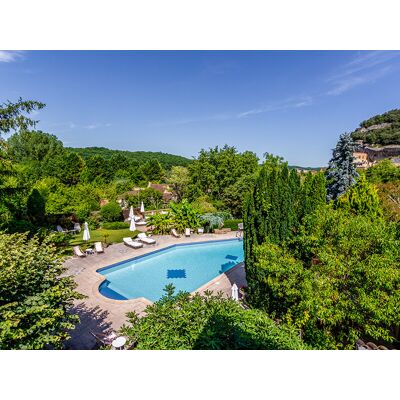 SBX 2 jours en suite en hôtel 4* avec dîner gastronomique et sauna privatif - Publicité SBX 2 jours en suite en hôtel 4* avec dîner gastronomique et sauna privatif - Publicité