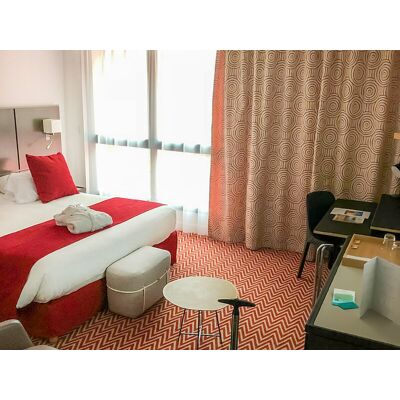 SBX 2 jours en hôtel 4* avec sauna et salle de sport près de Paris - Publicité SBX 2 jours en hôtel 4* avec sauna et salle de sport près de Paris - Publicité