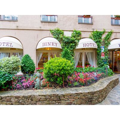 SBX Séjour de 2 jours en hôtel de charme 3* à Rodez en famille - Publicité SBX Séjour de 2 jours en hôtel de charme 3* à Rodez en famille - Publicité