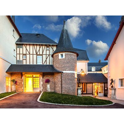 SBX Échappée de 2 jours en hôtel 4* avec dîner et champagne près des châteaux de la Loire - Publicité SBX Échappée de 2 jours en hôtel 4* avec dîner et champagne près des châteaux de la Loire - Publicité