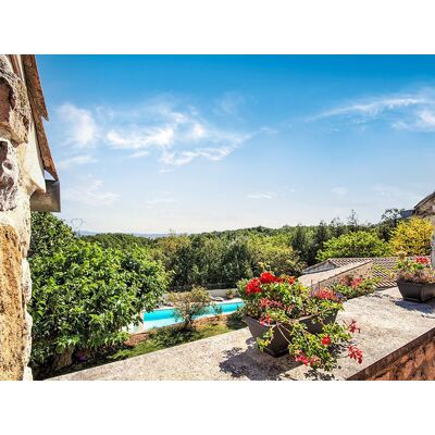 SBX Séjour familial de 2 jours en maison d'hôtes près de Montélimar - Publicité SBX Séjour familial de 2 jours en maison d'hôtes près de Montélimar - Publicité