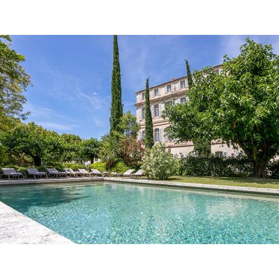 SBX Échappée luxueuse en Provence: 2 jours en château 4* avec dîner gastronomique - Publicité SBX Échappée luxueuse en Provence: 2 jours en château 4* avec dîner gastronomique - Publicité