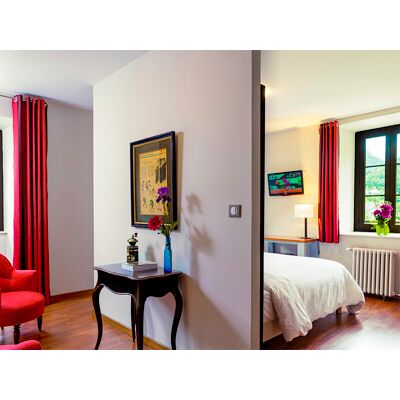 SBX Escapade bien-être: 2 jours en suite avec dîner et accès au spa près du cirque de Gavarnie - Publicité SBX Escapade bien-être: 2 jours en suite avec dîner et accès au spa près du cirque de Gavarnie - Publicité