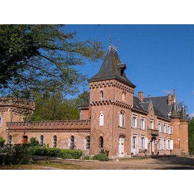 SBX Escapade d'exception en château 4*: 2 jours en suite avec dîner près d'Orléans - Publicité SBX Escapade d'exception en château 4*: 2 jours en suite avec dîner près d'Orléans - Publicité