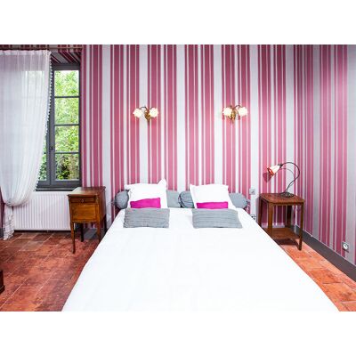 SBX Séjour familial: 2 jours en suite dans un hôtel près de Carcassonne - Publicité SBX Séjour familial: 2 jours en suite dans un hôtel près de Carcassonne - Publicité