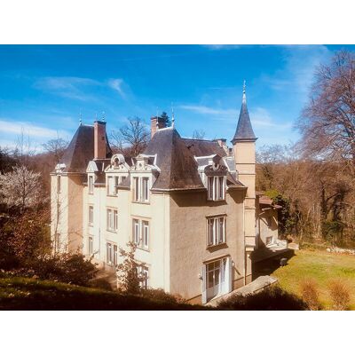 SBX Escapade de charme: 3 jours en château près de Lyon - Publicité SBX Escapade de charme: 3 jours en château près de Lyon - Publicité