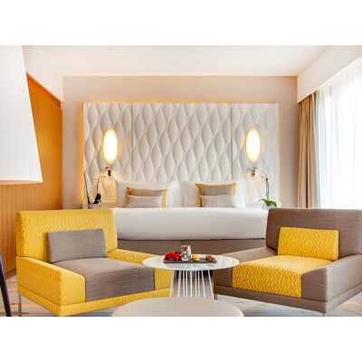 SBX 2 jours en hôtel 5* à Aix-en-Provence en suite avec espace bien-être et champagne - Publicité SBX 2 jours en hôtel 5* à Aix-en-Provence en suite avec espace bien-être et champagne - Publicité