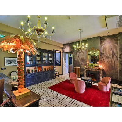 SBX Séjour à Cannes: 3 jours de charme en suite dans un hôtel 3* près de la plage - Publicité SBX Séjour à Cannes: 3 jours de charme en suite dans un hôtel 3* près de la plage - Publicité