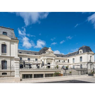 SBX Séjour de 3 jours en hôtel 4* avec espace détente près de Tours - Publicité SBX Séjour de 3 jours en hôtel 4* avec espace détente près de Tours - Publicité