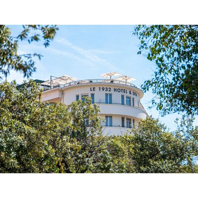 SBX 2 jours en hôtel 4* à Antibes avec cocktail de bienvenue - Publicité SBX 2 jours en hôtel 4* à Antibes avec cocktail de bienvenue - Publicité