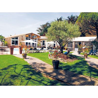 SBX 2 jours avec dîner, accès au spa et'séance de fauteuil massant dans un hôtel 4* sur l'Île de Ré - Publicité SBX 2 jours avec dîner, accès au spa et'séance de fauteuil massant dans un hôtel 4* sur l'Île de Ré - Publicité