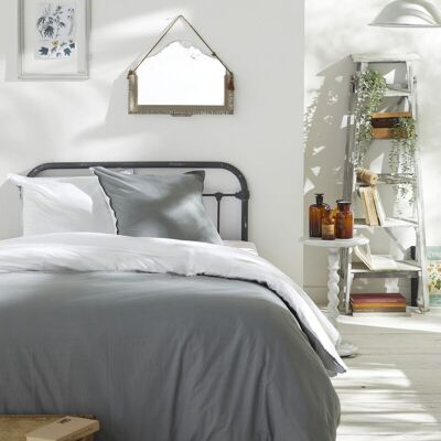 TODAY Charme Parure de lit 2 personnes en coton gris foncé/craie - 1 housse de couette + 2 taies d'oreiller 63 x 63 cm - Publicité TODAY Charme Parure de lit 2 personnes en coton gris foncé/craie - 1 housse de couette + 2 taies d'oreiller 63 x 63 cm - Publicité