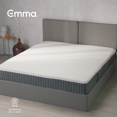 EMMA Matelas Original+ 180x200 Hauteur 25 cm Mousse à Mémoire de Forme et Ressorts ensachés Fermeté équilibrée Soutien à 5 Zones Ergonomique Ultra-Respirant Air + - Publicité EMMA Matelas Original+ 180x200 Hauteur 25 cm Mousse à Mémoire de Forme et Ressorts ensachés Fermeté équilibrée Soutien à 5 Zones Ergonomique Ultra-Respirant Air + - Publicité