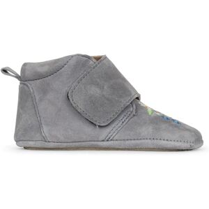 Konges Sløjd Chaussons Suède Brodés Mamour Gris 19 - Publicité Konges Sløjd Chaussons Suède Brodés Mamour Gris 19 - Publicité