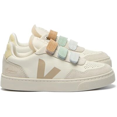 Veja Baskets Scratchs Veja x Bonpoint Small V-90 Cuir O.T. Gris 30 - Publicité Veja Baskets Scratchs Veja x Bonpoint Small V-90 Cuir O.T. Gris 30 - Publicité