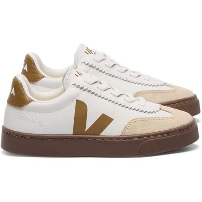 Veja Baskets Lacets Elastiqués Volley Cuir O.T. Marron 23 - Publicité Veja Baskets Lacets Elastiqués Volley Cuir O.T. Marron 23 - Publicité