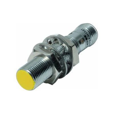 Capteur inductif Turck avec 4mm de portée - M12 - IP67 - Publicité Capteur inductif Turck avec 4mm de portée - M12 - IP67 - Publicité