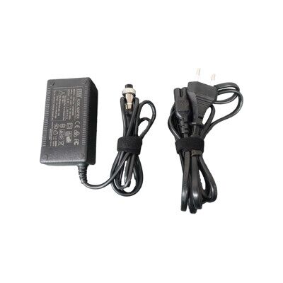 STIER Câble de charge / Alimentation pour projecteur LED de chantier à batterie 360° 3500 lumens 36W (4 broches) (905706) - Publicité STIER Câble de charge / Alimentation pour projecteur LED de chantier à batterie 360° 3500 lumens 36W (4 broches) (905706) - Publicité