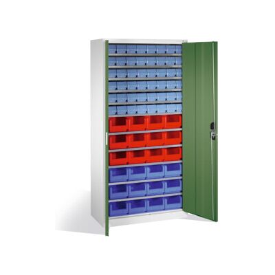 Armoire à bacs C+P avec 72 bacs à bec et bacs à rayonnages, H1980xL1000xP420mm Façade vert réséda Corps gris clair ; C + P Möbelsysteme (133144-29 S10030) - Publicité Armoire à bacs C+P avec 72 bacs à bec et bacs à rayonnages, H1980xL1000xP420mm Façade vert réséda Corps gris clair ; C + P Möbelsysteme (133144-29 S10030) - Publicité