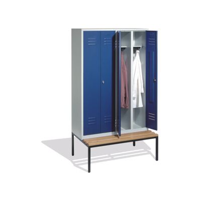 C+P Double pupitre Classic avec siège, 4 compartiments, H2090×I1190×P500/815mm, façade bleu gentiane, corps gris clair ; C + P Möbelsysteme (8052-40 S10024) - Publicité C+P Double pupitre Classic avec siège, 4 compartiments, H2090×I1190×P500/815mm, façade bleu gentiane, corps gris clair ; C + P Möbelsysteme (8052-40 S10024) - Publicité
