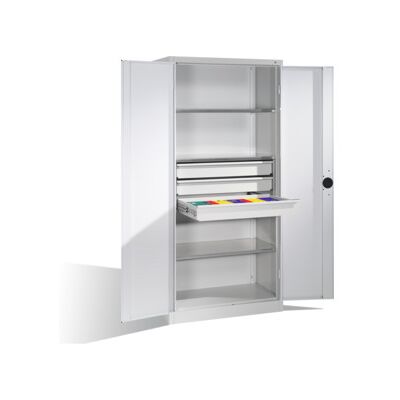 C + P Möbelsysteme Armoire pour charges lourdes C+P avec portes battantes, 3 tablettes et 3 tiroirs, H1950xL930xP500mm Façade gris clair Corps gris clair ; C + P Möbelsy (8921-5230 S10085) - Publicité C + P Möbelsysteme Armoire pour charges lourdes C+P avec portes battantes, 3 tablettes et 3 tiroirs, H1950xL930xP500mm Façade gris clair Corps gris clair ; C + P Möbelsy (8921-5230 S10085) - Publicité