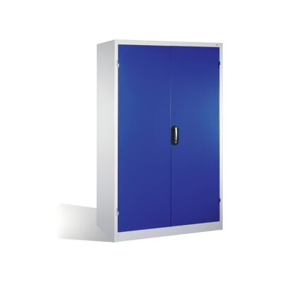 C + P Möbelsysteme Armoire pour charges lourdes C+P avec portes battantes, 4 tablettes et 3 tiroirs, H1950xL1200xP600mm Façade bleu gentiane Corps gris clair ; C + P Möb (8932-523 S10106) - Publicité C + P Möbelsysteme Armoire pour charges lourdes C+P avec portes battantes, 4 tablettes et 3 tiroirs, H1950xL1200xP600mm Façade bleu gentiane Corps gris clair ; C + P Möb (8932-523 S10106) - Publicité