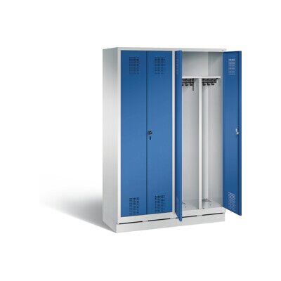 C+P Armoire à casiers Evolo noir et blanc, H1800×I1190×P500 mm, façade Enzianblau, corps gris clair (48022-40) ; C + P Möbelsysteme (48022-40 S10007) - Publicité C+P Armoire à casiers Evolo noir et blanc, H1800×I1190×P500 mm, façade Enzianblau, corps gris clair (48022-40) ; C + P Möbelsysteme (48022-40 S10007) - Publicité