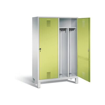 C+P Armoire à casiers Evolo noir et blanc, H1850 × I1190 × P500 mm, façade vert viridian, corps gris clair (48210-40) ; C + P Möbelsysteme (48210-40 S10068) - Publicité C+P Armoire à casiers Evolo noir et blanc, H1850 × I1190 × P500 mm, façade vert viridian, corps gris clair (48210-40) ; C + P Möbelsysteme (48210-40 S10068) - Publicité