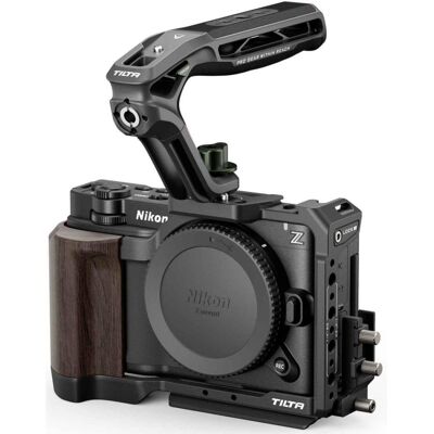 Kit de base de cage pour caméra Tilta pour Nikon ZR Noir - Publicité Kit de base de cage pour caméra Tilta pour Nikon ZR Noir - Publicité