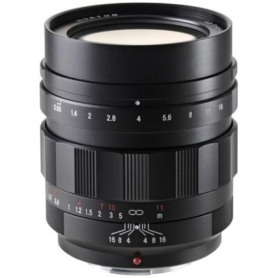 Voigtländer Nokton 42,5mm 1:0,95 MFT - Publicité Voigtländer Nokton 42,5mm 1:0,95 MFT - Publicité