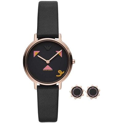 Montre Femme Emporio Armani En Cuir Noir Femme - Publicité Montre Femme Emporio Armani En Cuir Noir Femme - Publicité