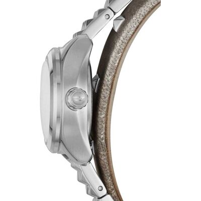 Montre Femme Diesel En Cuir Gris Etanche Femme - Publicité Montre Femme Diesel En Cuir Gris Etanche Femme - Publicité