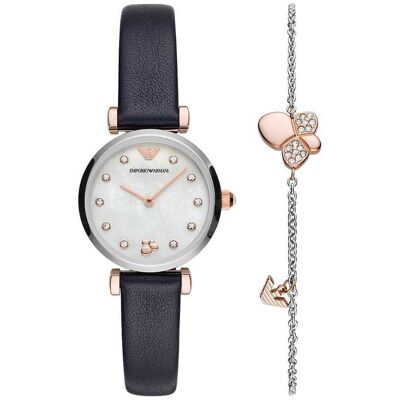 Montre Femme Emporio Armani En Cuir Noir Femme - Publicité Montre Femme Emporio Armani En Cuir Noir Femme - Publicité