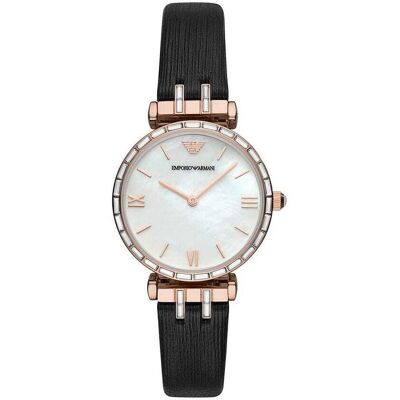 Montre Femme Emporio Armani En Cuir Noir Femme - Publicité Montre Femme Emporio Armani En Cuir Noir Femme - Publicité