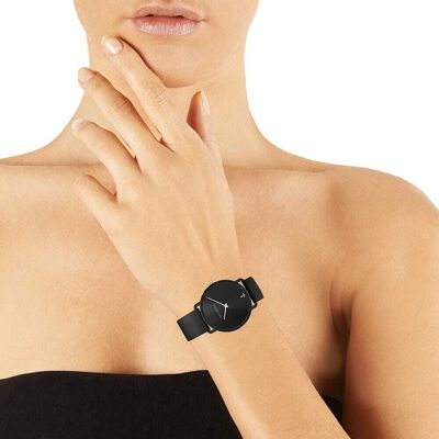 Montre Femme Paul Hewitt En Cuir Noir Etanche Femme - Publicité Montre Femme Paul Hewitt En Cuir Noir Etanche Femme - Publicité