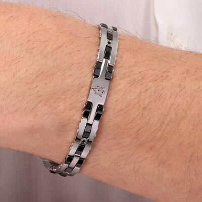 Bracelet Maserati En Acier Gris Et Céramique Noire Homme - Publicité Bracelet Maserati En Acier Gris Et Céramique Noire Homme - Publicité