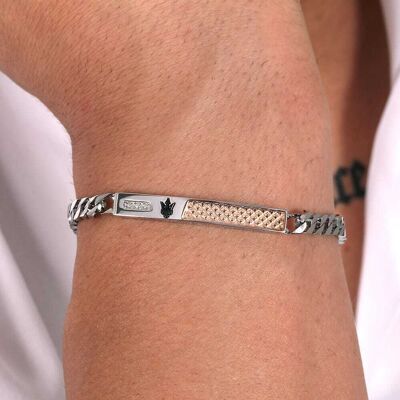 Bracelet Maserati En Acier Bicolore Et Diamant Homme - Publicité Bracelet Maserati En Acier Bicolore Et Diamant Homme - Publicité