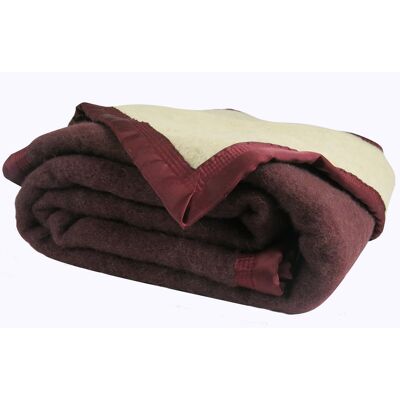 HomeMaison Couverture Pure Laine Vierge 600g/m2 bicolore - Publicité HomeMaison Couverture Pure Laine Vierge 600g/m2 bicolore - Publicité