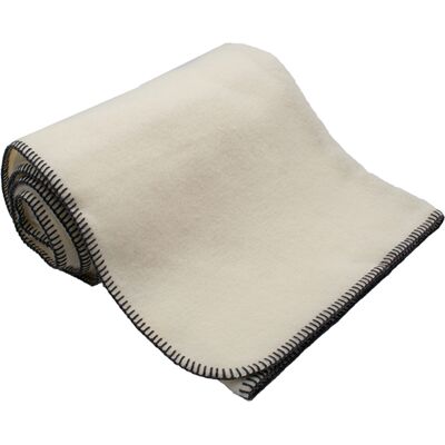 HomeMaison Couverture pure laine vierge naturelle finition point de cheval - Publicité HomeMaison Couverture pure laine vierge naturelle finition point de cheval - Publicité