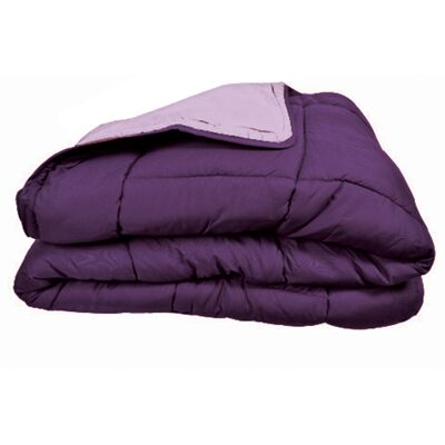 HomeMaison Couette chaude microfibre bicolore 400 gr/m2 - Publicité HomeMaison Couette chaude microfibre bicolore 400 gr/m2 - Publicité